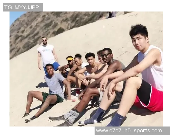 余嘉豪谈人生的艰难抉择与自我成长期待更好的未来回归