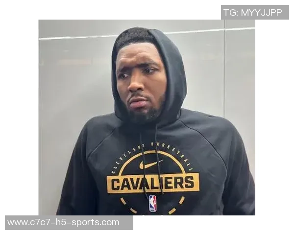 米切尔热爱圣诞大战在麦迪逊广场花园的比赛更是令人期待