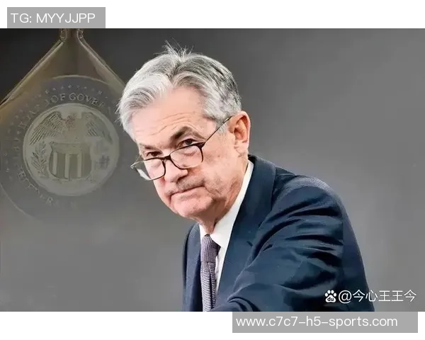 鲍威尔强调球队需提升实力并坚持自身风格以应对每场比赛挑战 鲍威尔强调球队需提升实力并坚持自身风格以应对每场比赛挑战